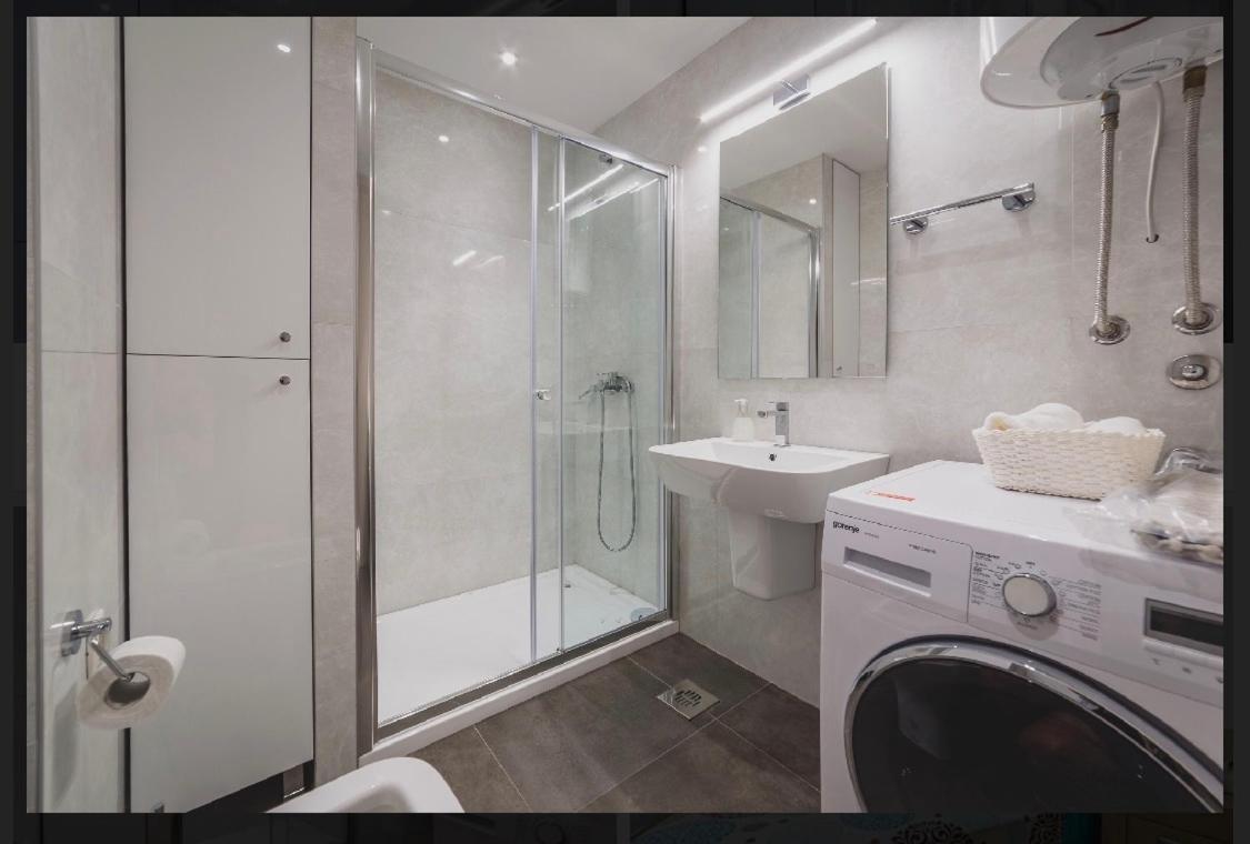 Il Gatto Apartment Budva Luaran gambar